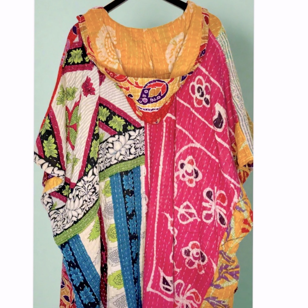 Reversible Kantha Duster - Picture 4 of 13